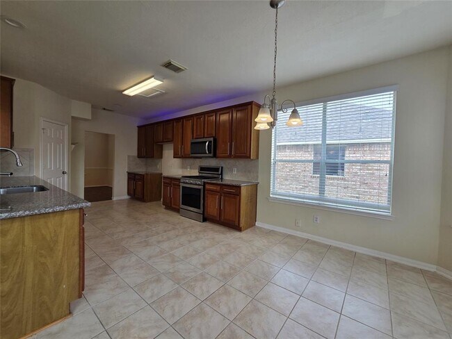 Building Photo - 42 Atascadero Dr