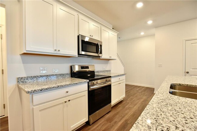 Building Photo - 140 Star Ct