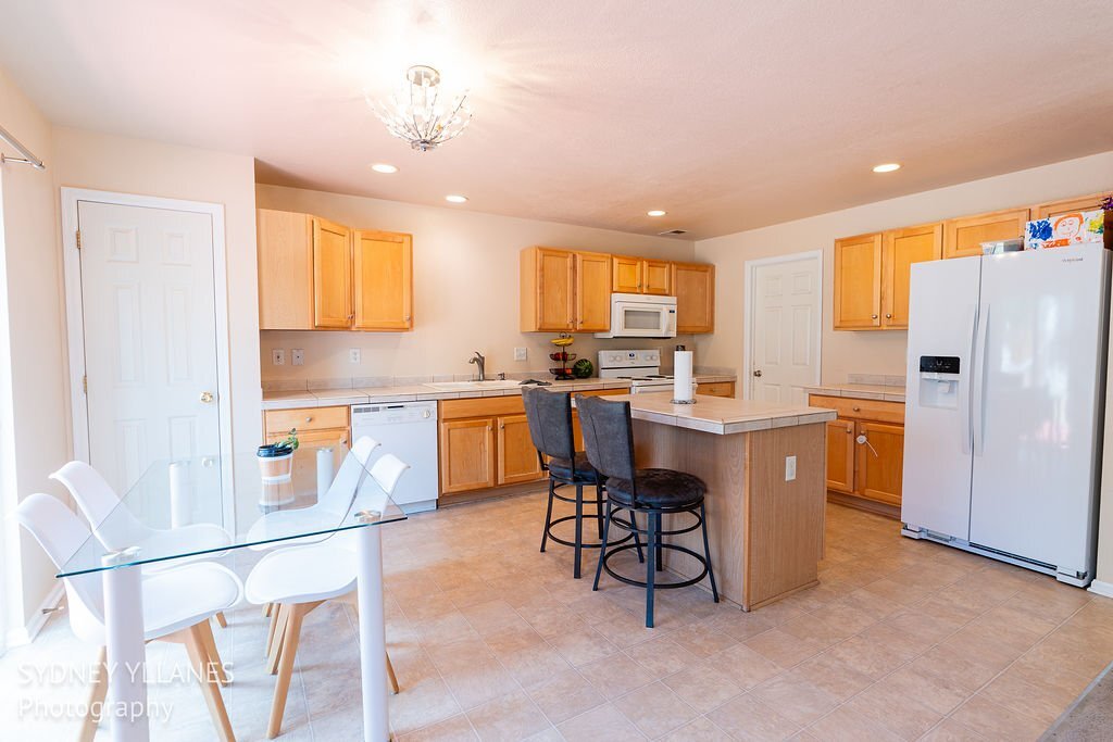 Building Photo - 5374 S Quatar Cir