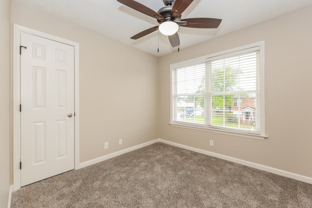 Building Photo - 6200 Rocky Top Dr