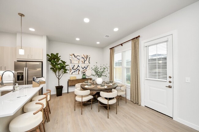 Building Photo - 22018 Lesley Grv Ln