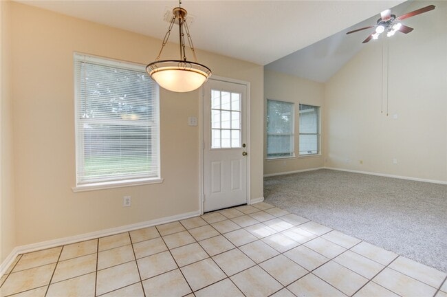 Building Photo - 3719 Cane Lake Dr
