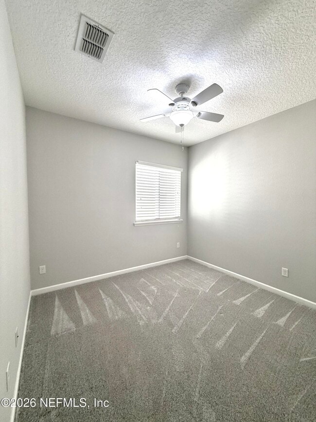 Building Photo - 197 Spring Park Ave