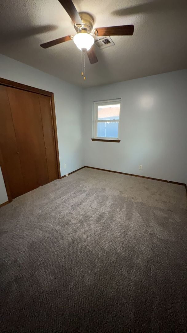 Building Photo - 706 Chisholm Trail