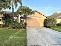 Building Photo - 12841 Meadowbreeze Dr