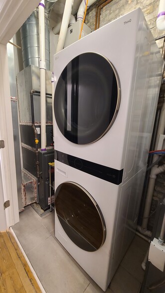 Laundry - 2886 S Archer Ave