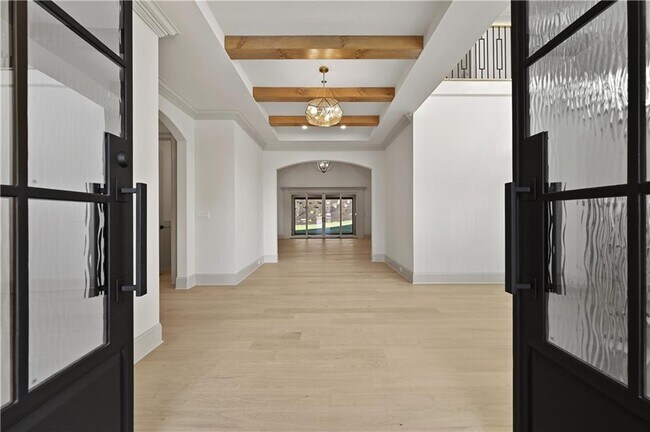 Building Photo - 2447 Rock Maple Dr NE