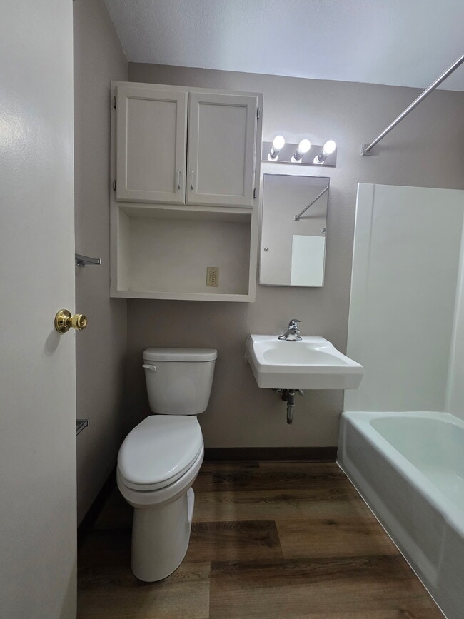 Building Photo - Liberty Lights Apartments C