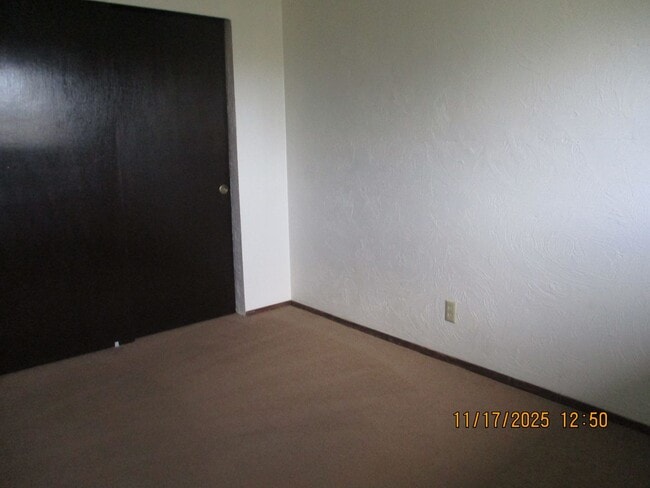 Building Photo - 1113 Ruby Ct