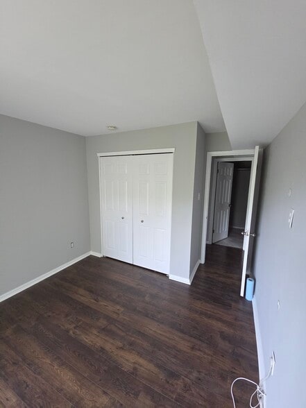 Building Photo - 903 Bennett Pl