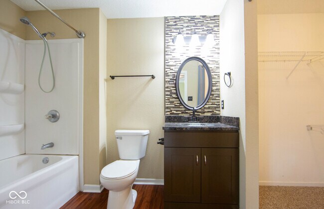 Building Photo - 2434 Harvest Moon Dr