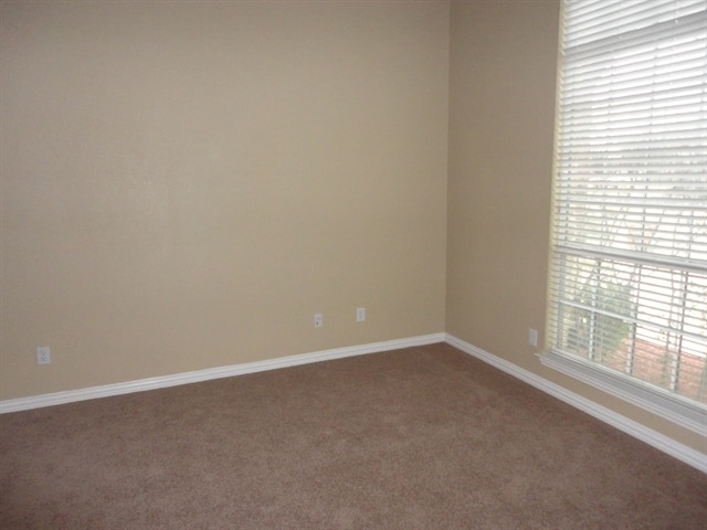 Building Photo - 6214 Crestridge Ln