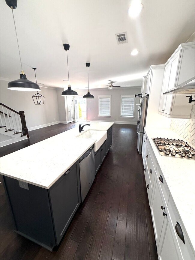 Building Photo - ** 4 Bed 2.5 Bath located in Pike Road ** Call 334-366-9198 to schedule a self-tour