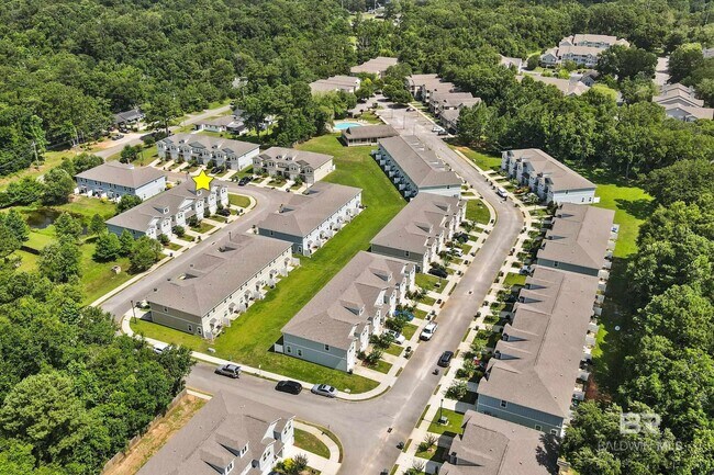 Building Photo - 25806 Pollard Rd