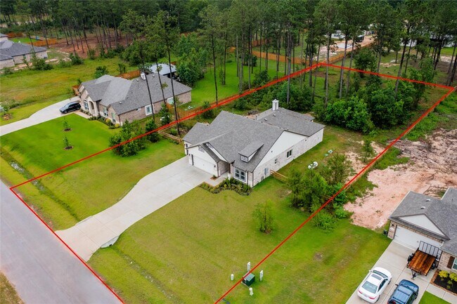Building Photo - 13416 Maverick Trl Rd