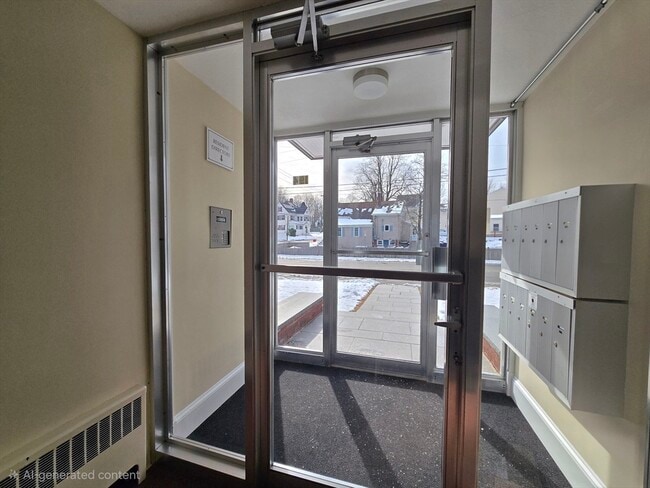 Building Photo - 194 Lincoln St