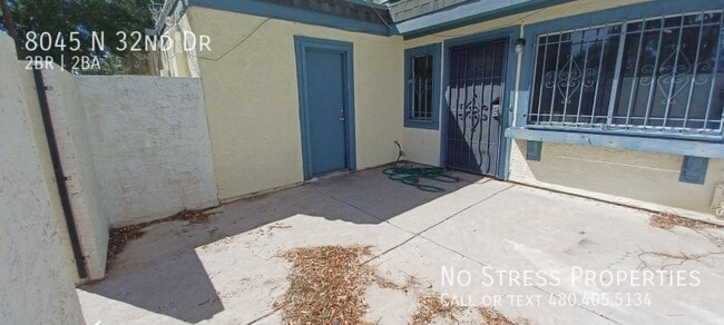 Building Photo - 2 Bed Town Home at 35th Ave and Northern!