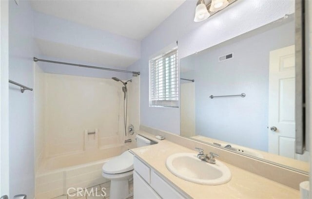 Building Photo - 2631 S Cucamonga Ave