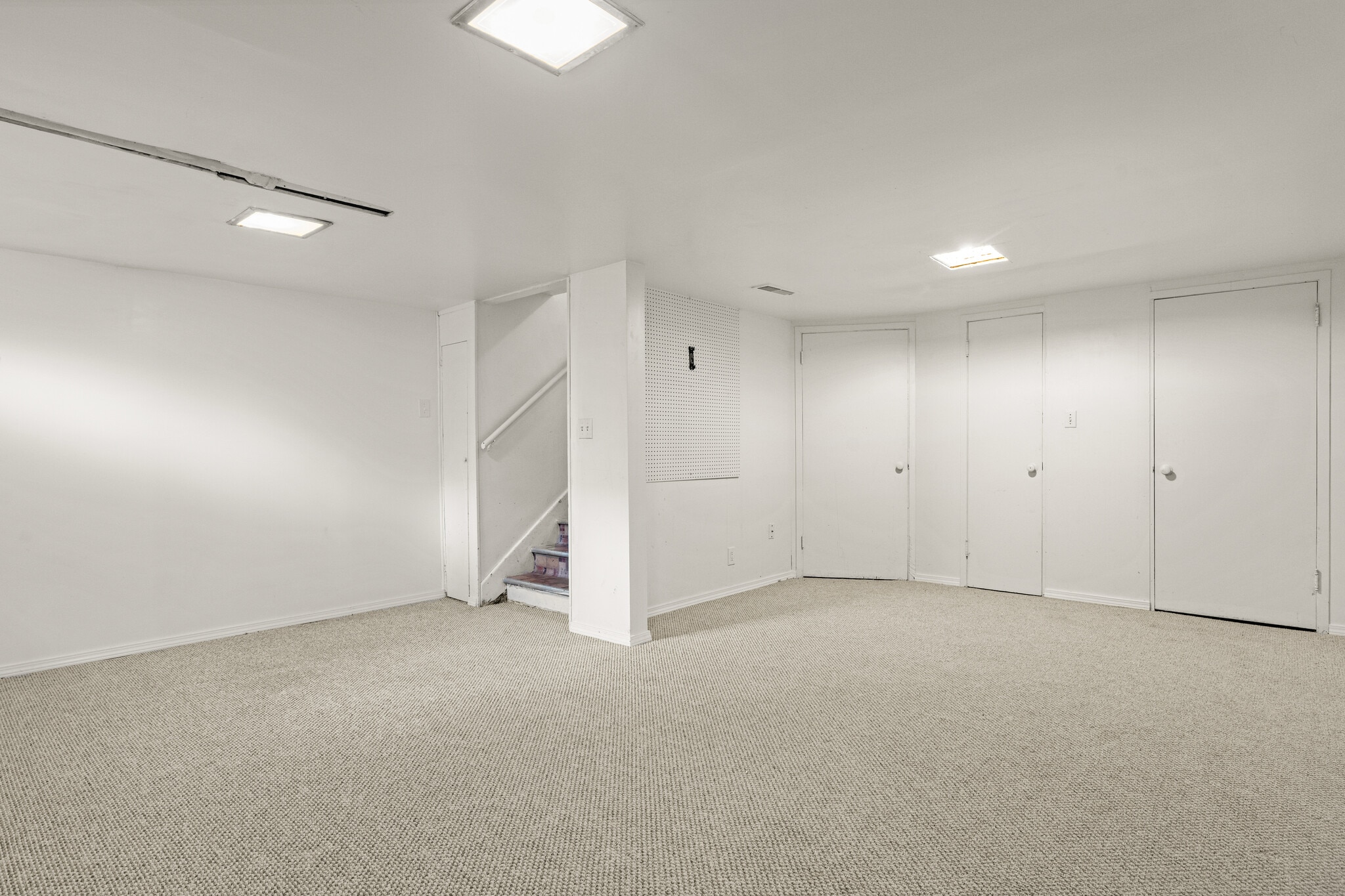 Building Photo - 644 Avenue F