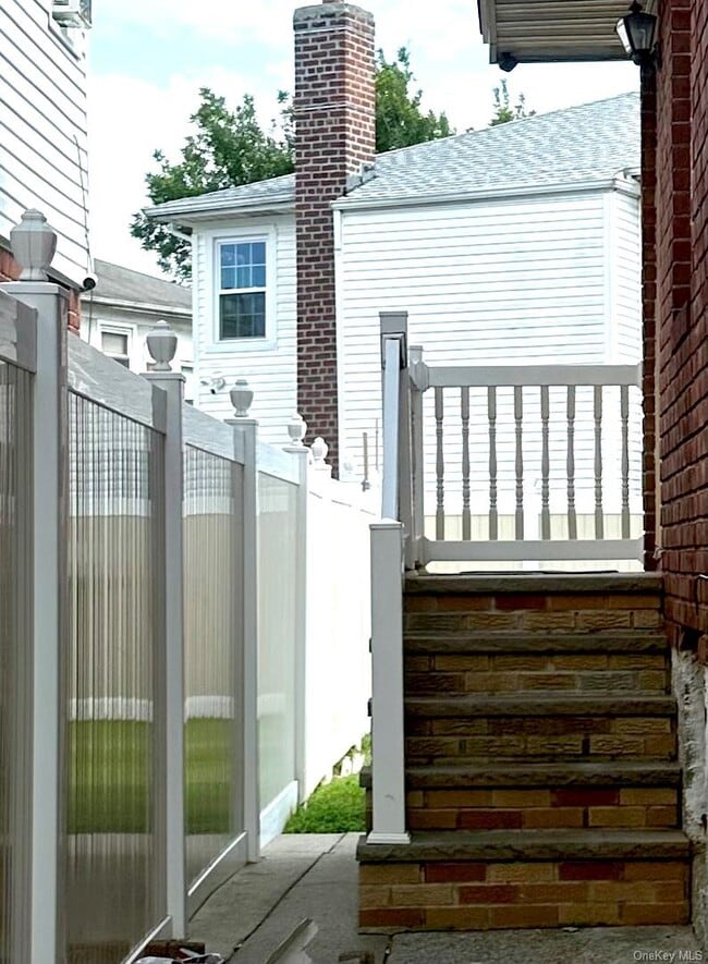 Building Photo - 141-33-133 255th St