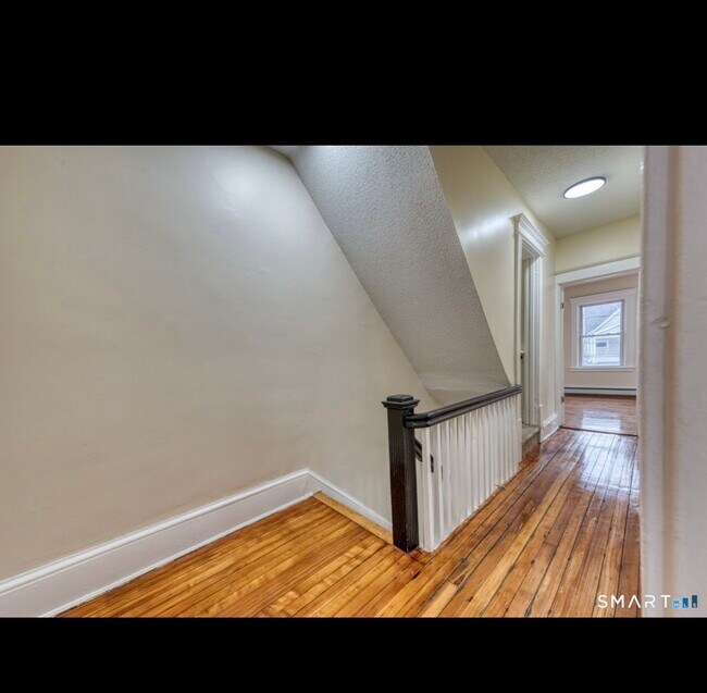 Building Photo - 75-75 Cabot St