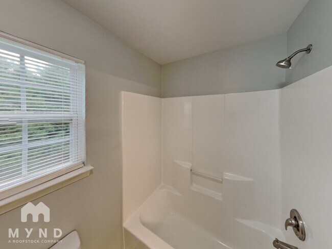 Building Photo - 15819 Herring Gull Way