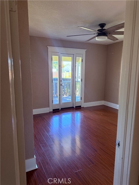 Building Photo - 119 N Cullen Ave