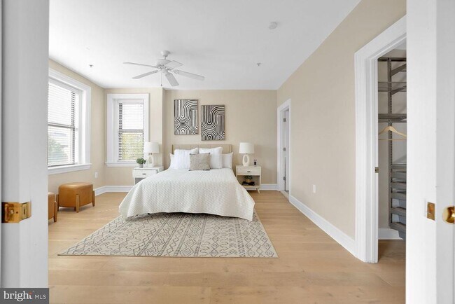 Building Photo - 1419 Clifton St NW