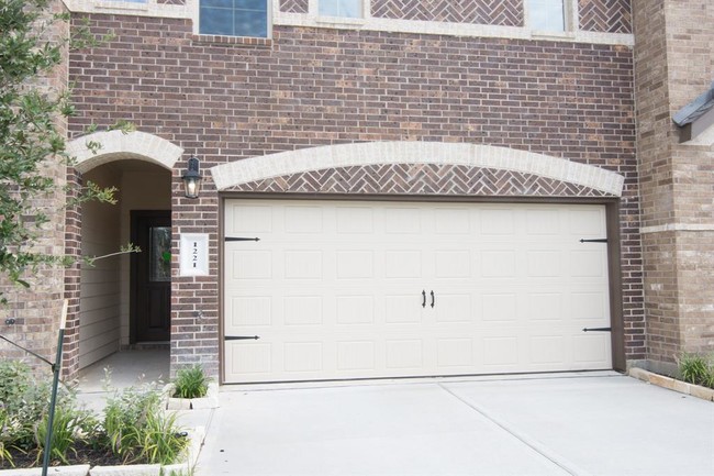 Building Photo - 1221 Citruswood Trail Ln