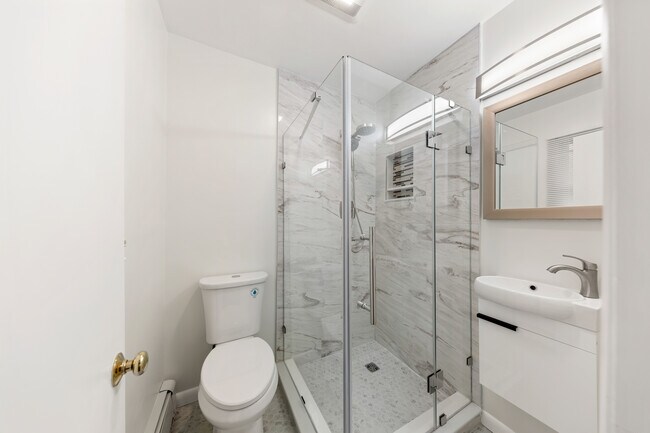 Building Photo - 10 Peaceful Ln