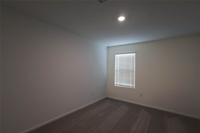 Building Photo - 15369 Dapple Blf Ln