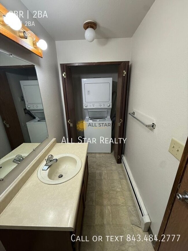 Building Photo - 7301 Woburn-1