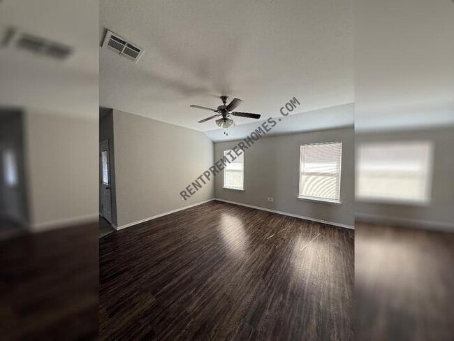 Building Photo - 3116 SE 96th St