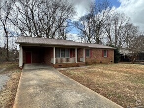 Building Photo - 3/1 House in Shelby, NC (Work still to be ...