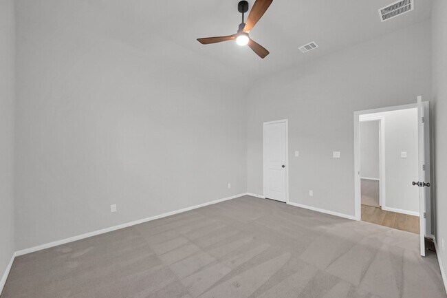Building Photo - 253 Peninsula Pt Dr