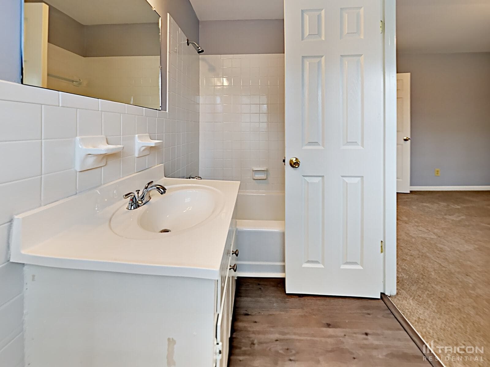 Building Photo - 490 Rocky Creek Dr