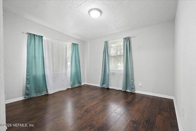 Building Photo - 6601 Cleveland Rd