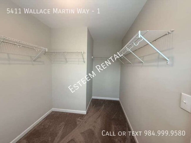 Building Photo - 5411 Wallace Martin Wy