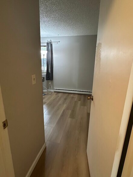 Building Photo - 14740 E Kentucky Dr