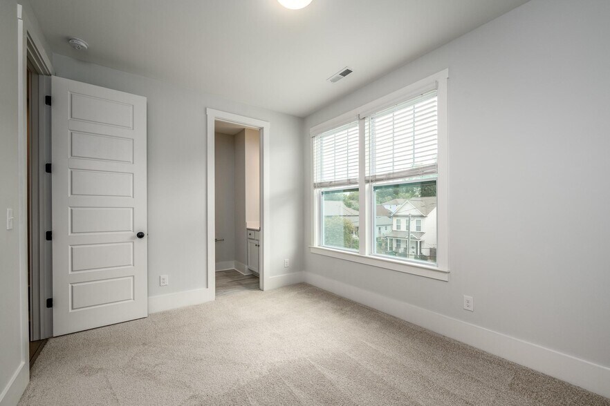 Building Photo - 1405 Seigle Ave
