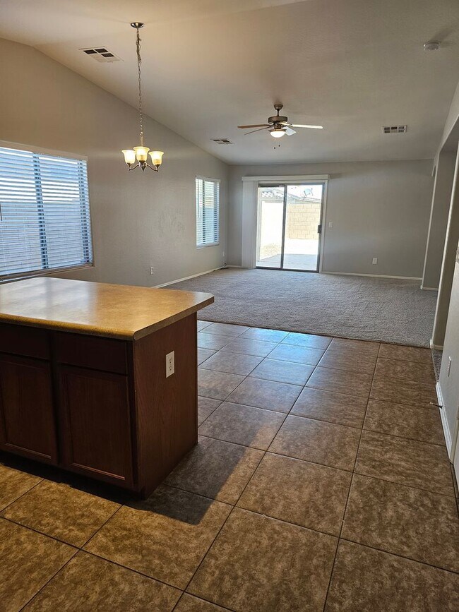 Building Photo - 45360 W Woody Rd
