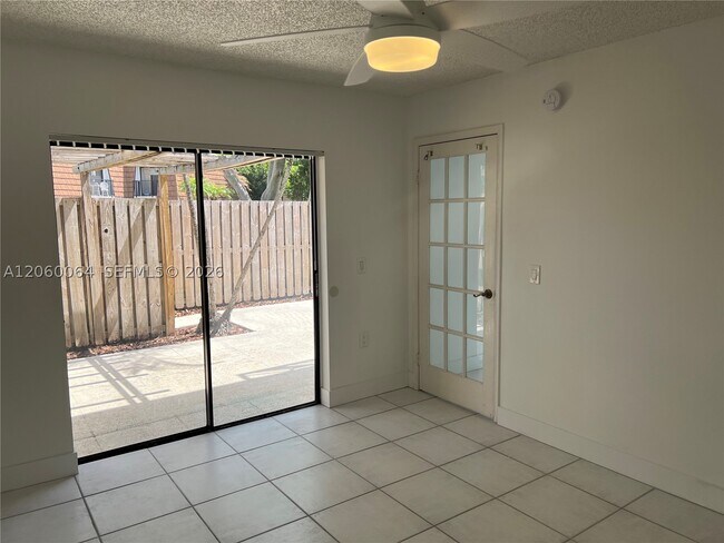 Building Photo - 9105A SW 19th Pl