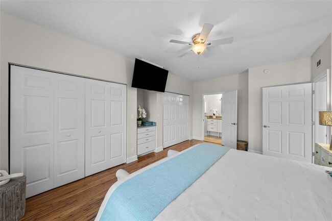 Building Photo - 12112 Lagoon Ln
