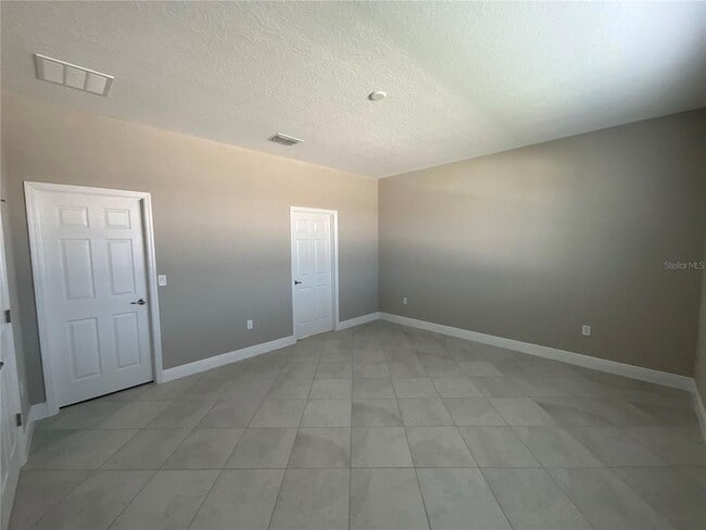 Building Photo - 7727 SW 57th Pl