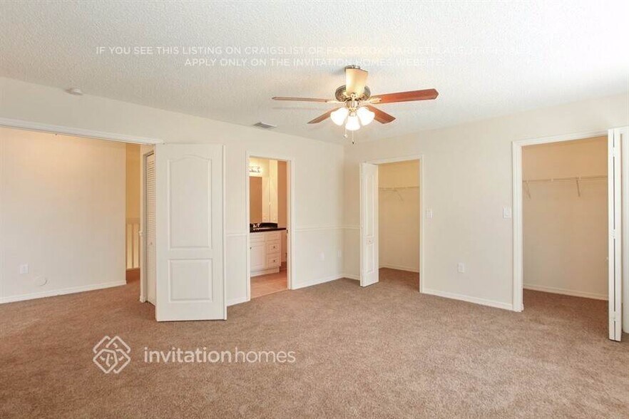 Building Photo - 15131 SW 49th St