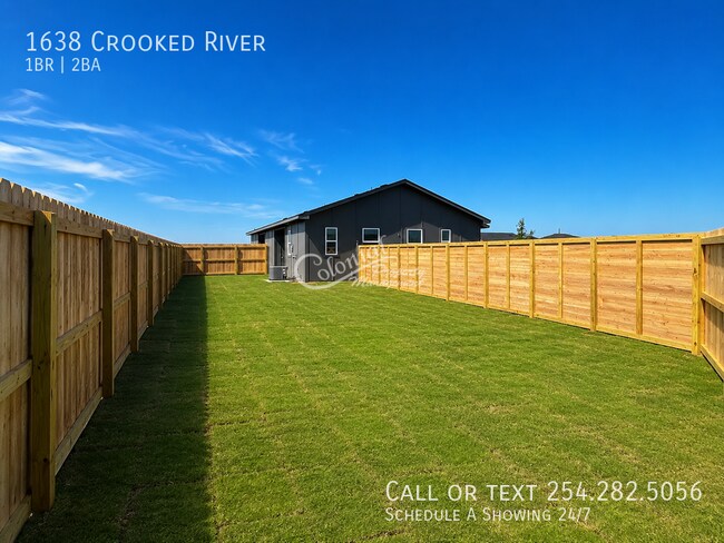 Building Photo - 1638 Crooked River