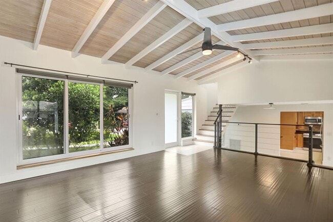 Building Photo - 2616 NE 26th Terrace