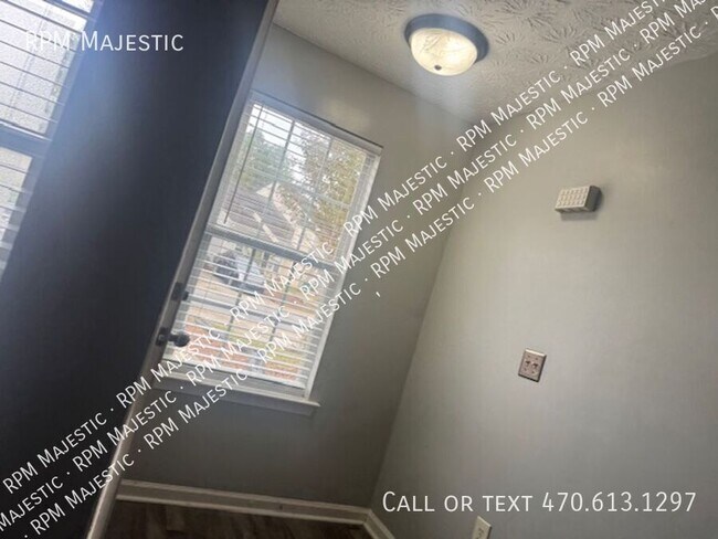 Building Photo - 6510 Wellington Chase Ct