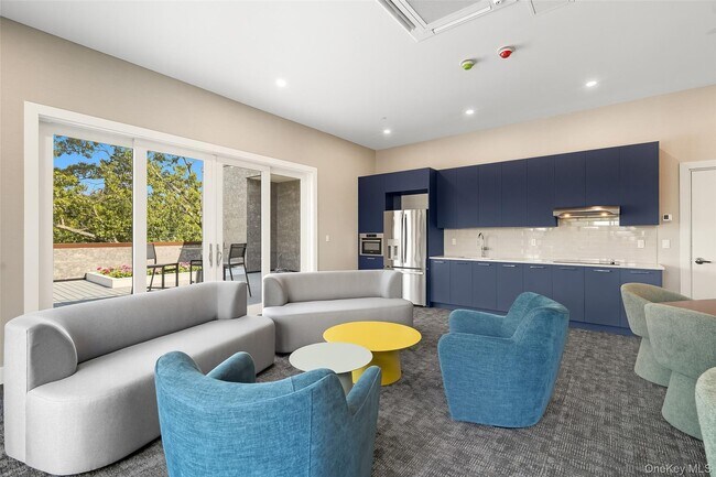 Building Photo - 402 Halstead Ave