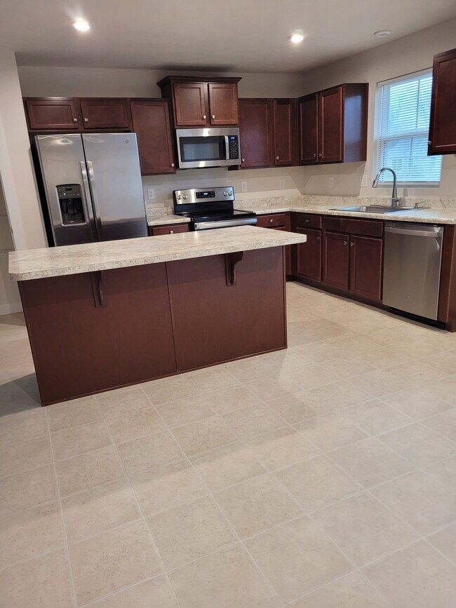 Building Photo - 11 Ticket Wy